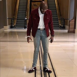 Meet your Posher, Geno